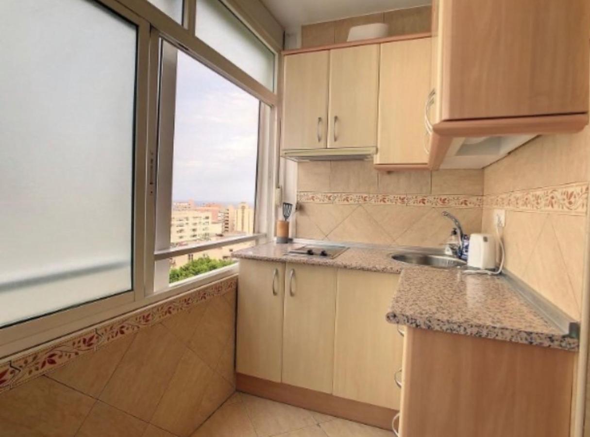 Urban&Vacay! Suite - Torremolinos City Centre Екстериор снимка