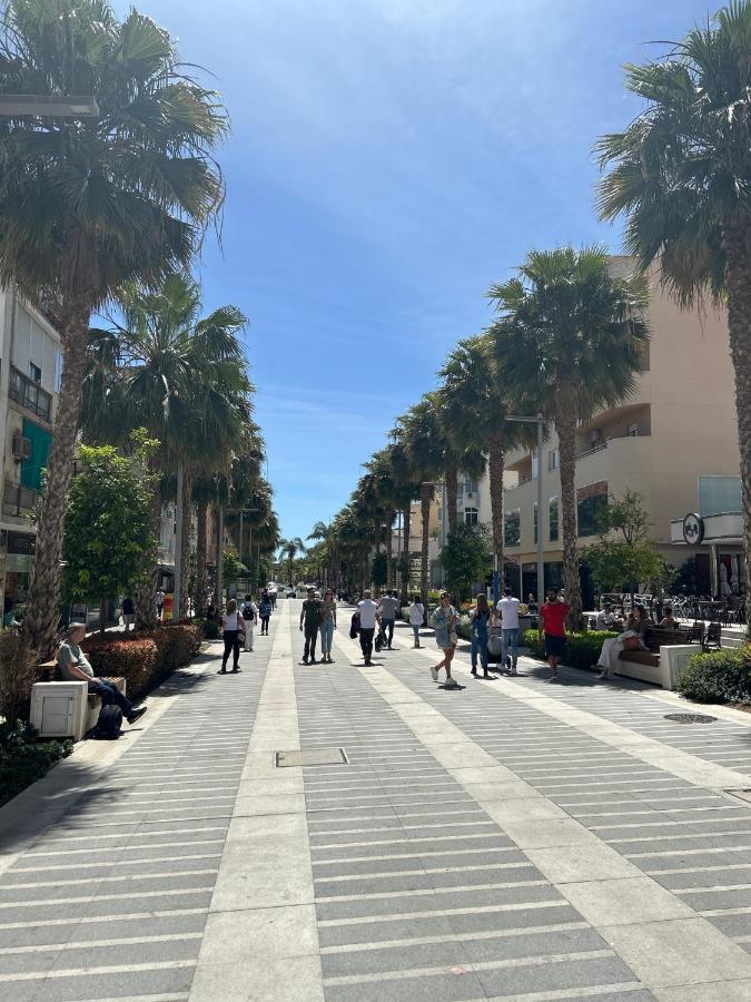 Urban&Vacay! Suite - Torremolinos City Centre Екстериор снимка