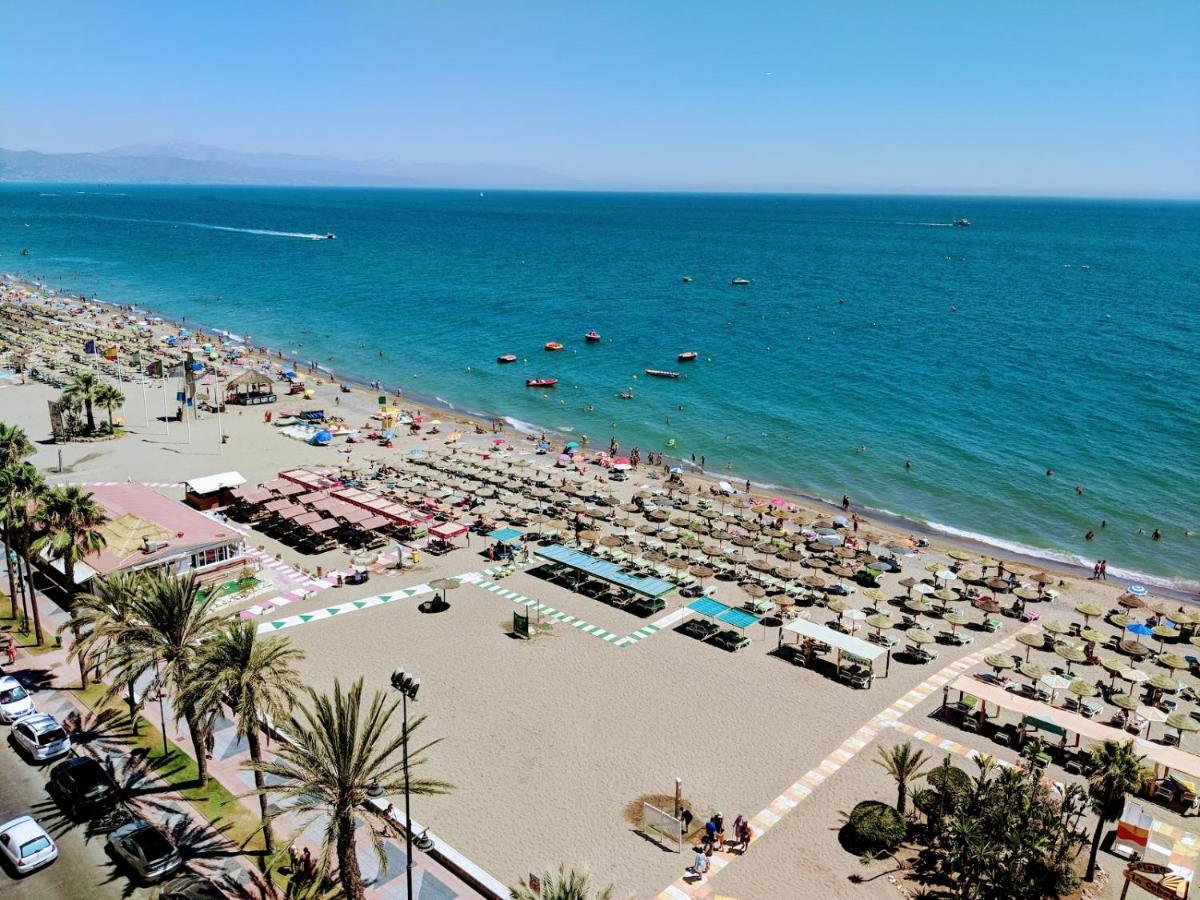 Urban&Vacay! Suite - Torremolinos City Centre Екстериор снимка